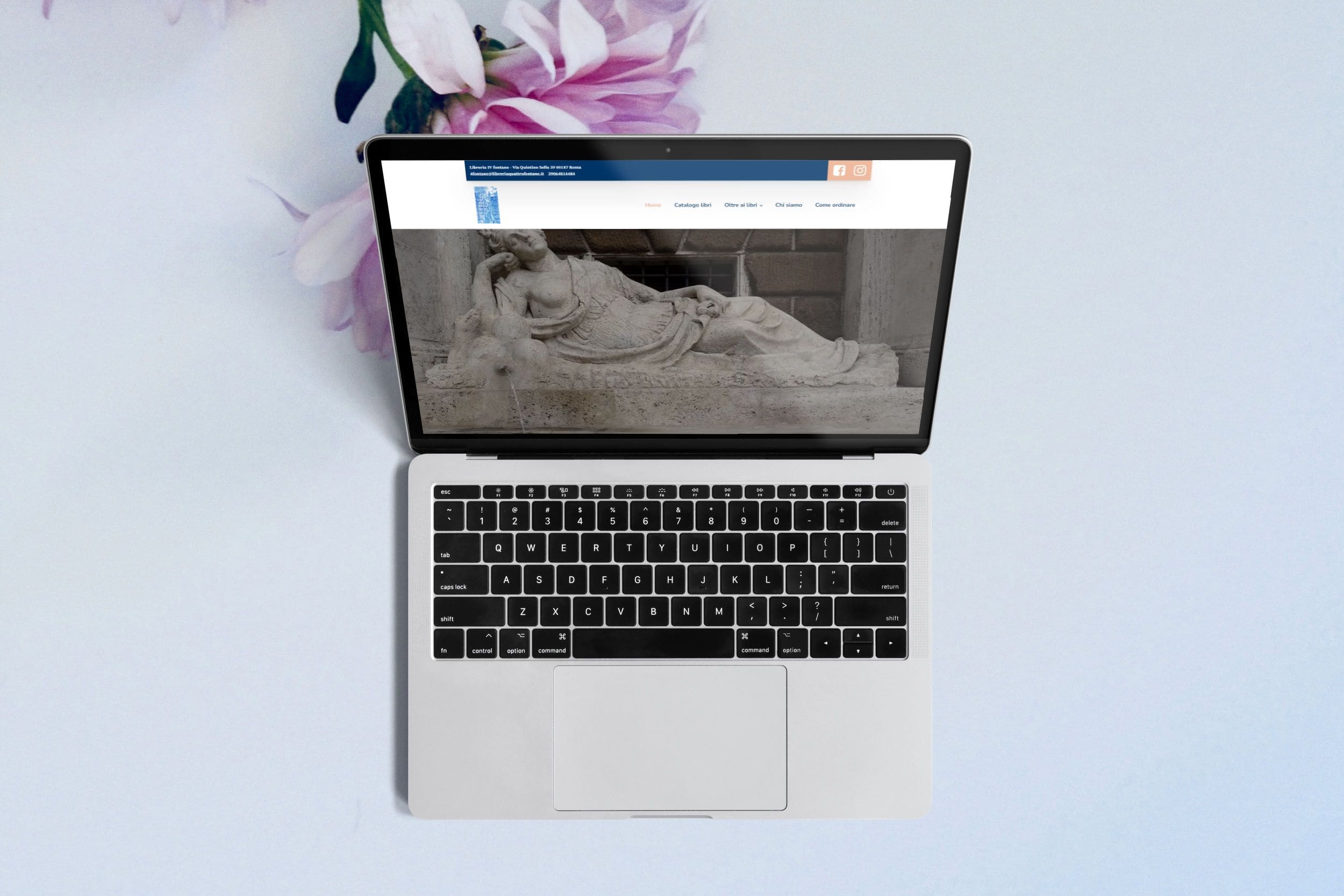 Mockup del sito web libreriaquattrofontane.it